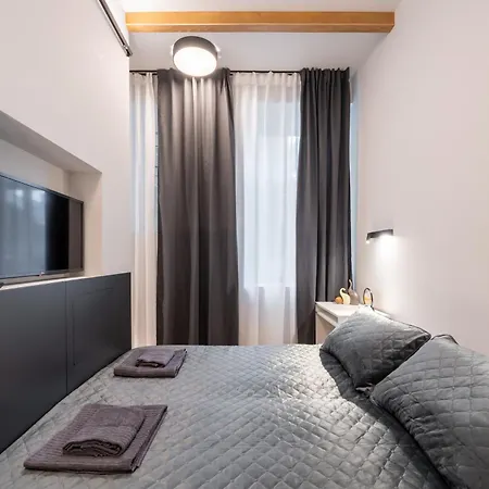 Stylish Family 1 Bedroom With Working Desk By Park And Restaurants * ريغا